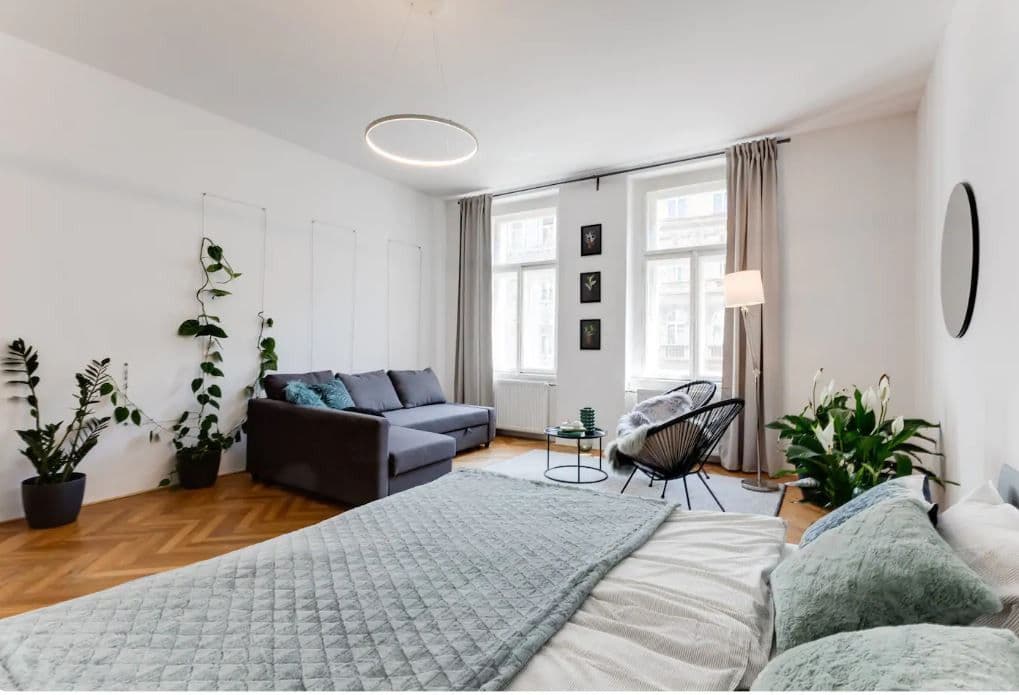 Pronájem bytu  60 m², Legerova, Praha, Praha
