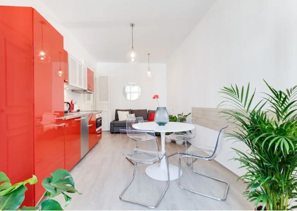 Pronájem bytu  60 m², Legerova, Praha, Praha