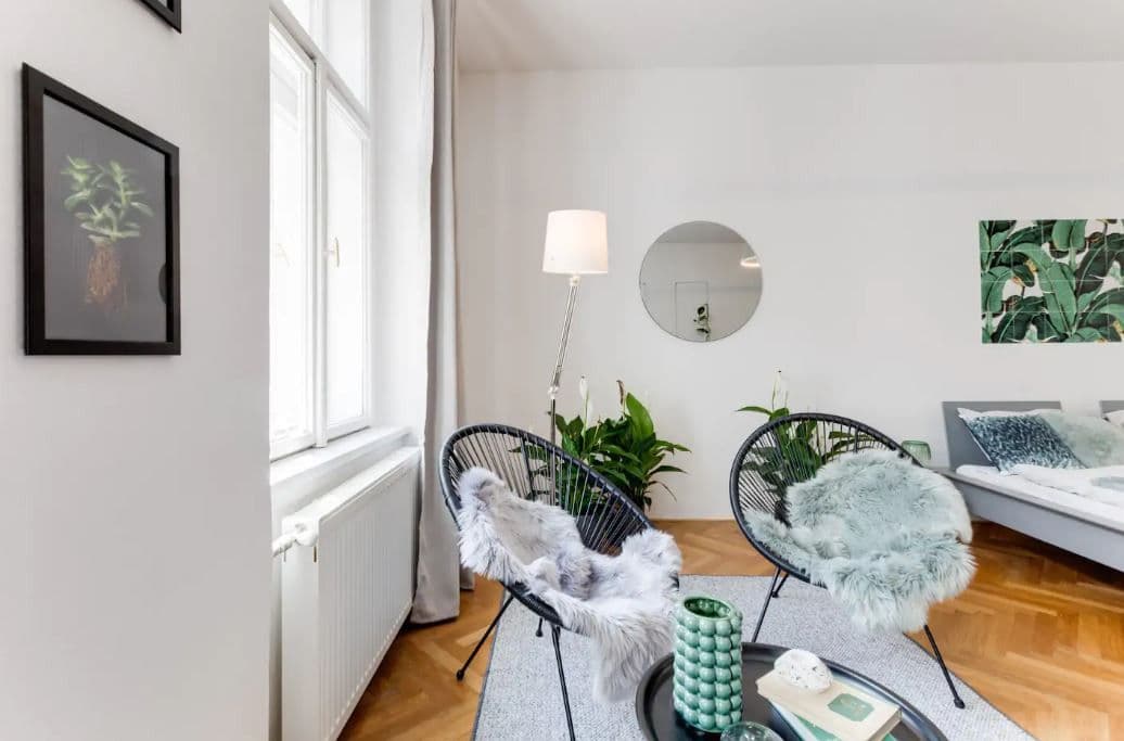 Pronájem bytu  60 m², Legerova, Praha, Praha