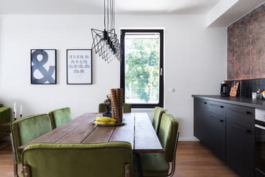 Pronájem bytu  82 m², Nekvasilova, Praha, Praha