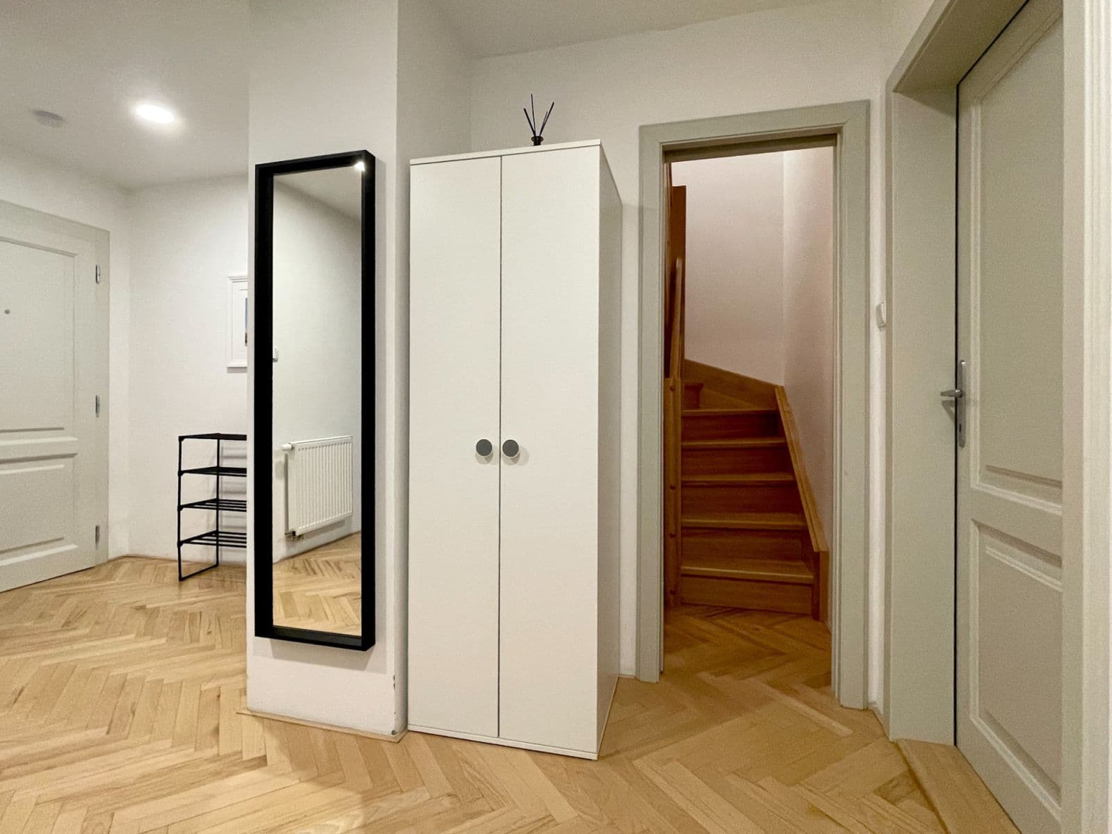 Pronájem bytu  93 m², Blanická, Praha, Praha