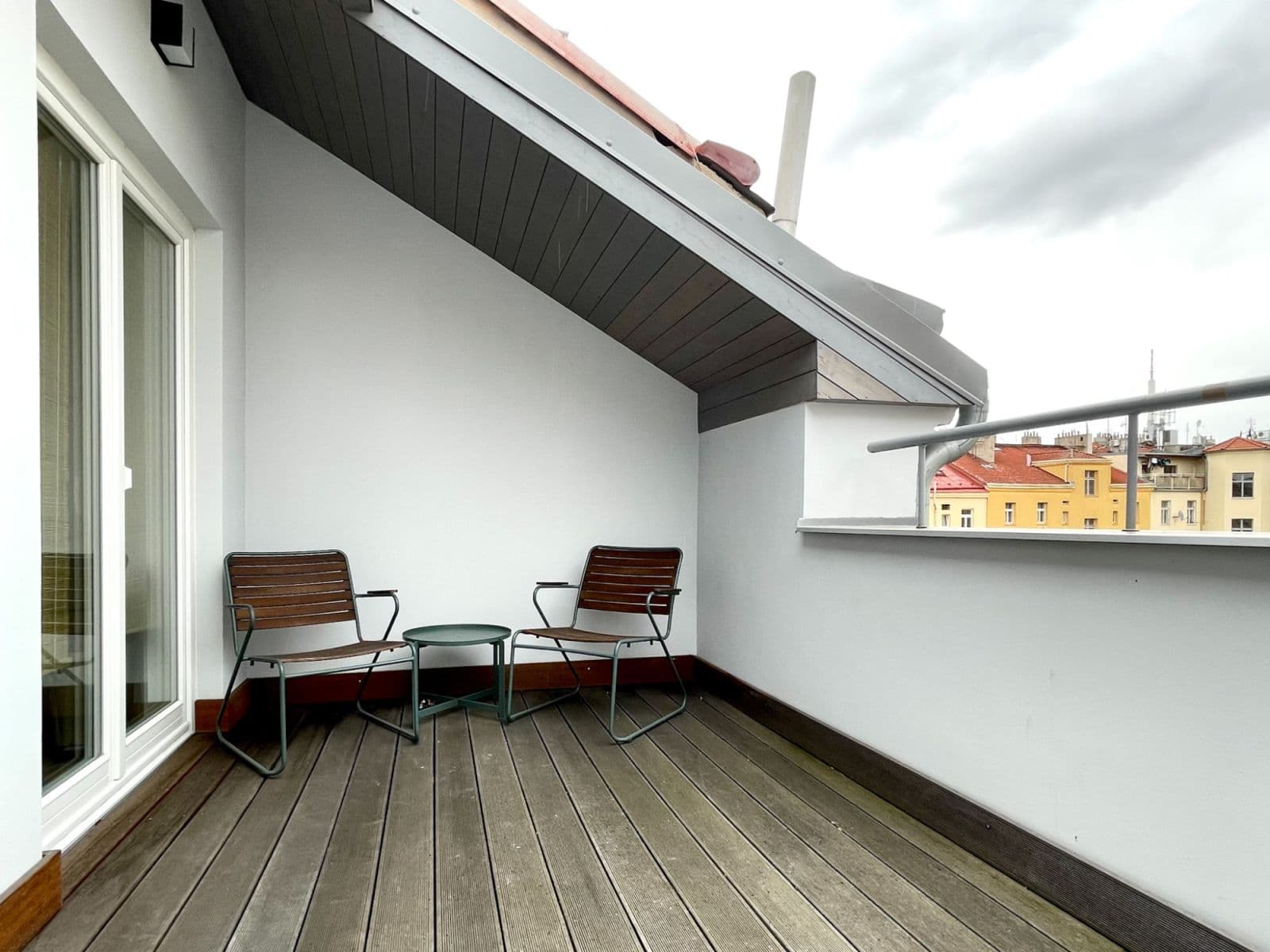 Pronájem bytu  93 m², Blanická, Praha, Praha