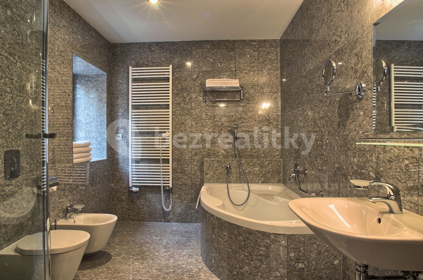 Pronájem bytu  150 m², Rybná, Praha, Praha