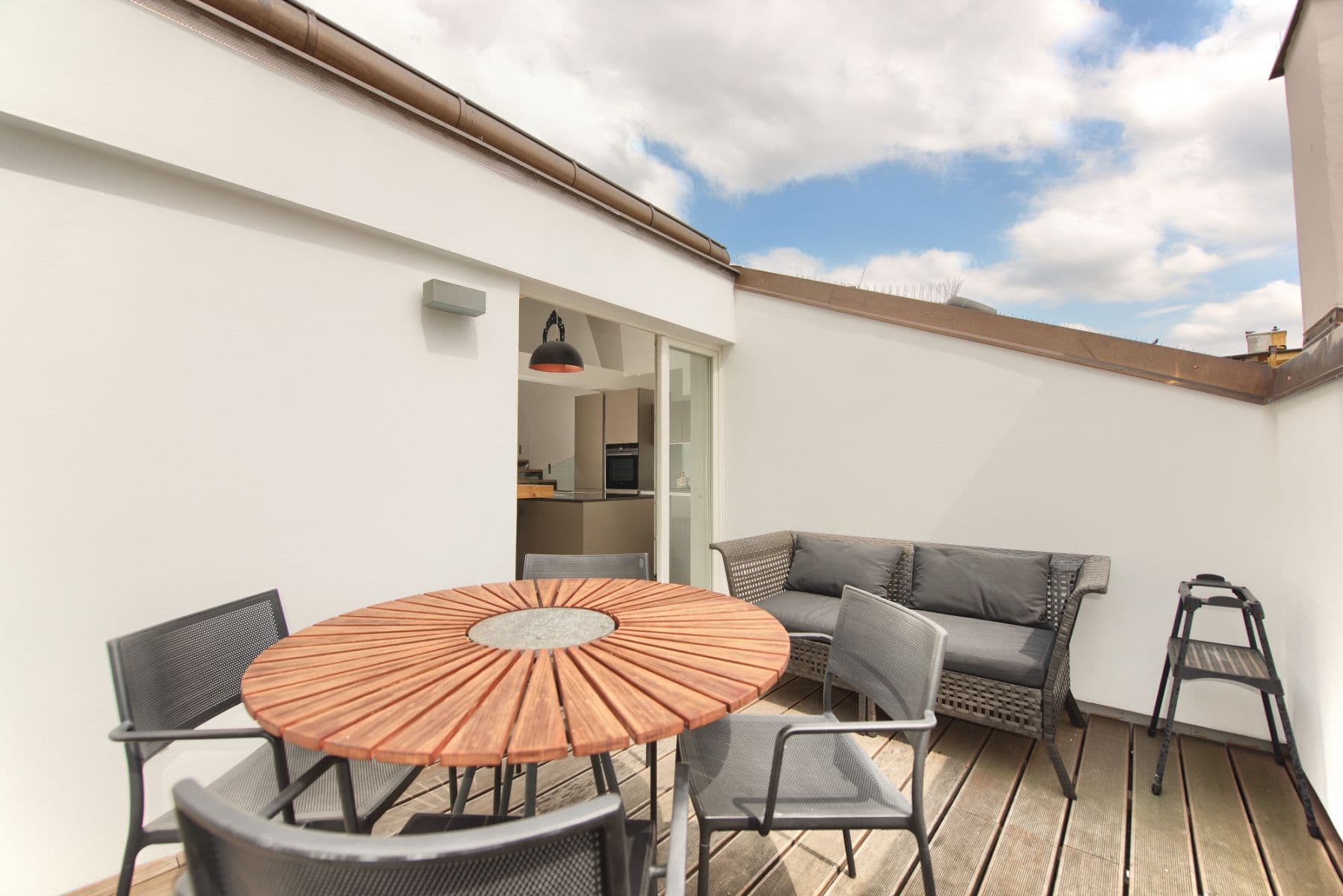 Pronájem bytu  125 m², V Kolkovně, Praha, Praha