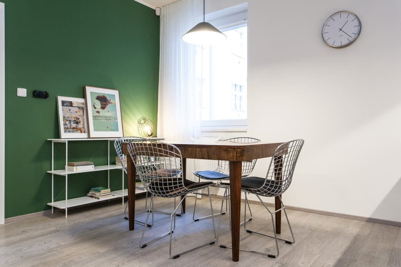 Pronájem bytu  53 m², Drahobejlova, Praha, Praha