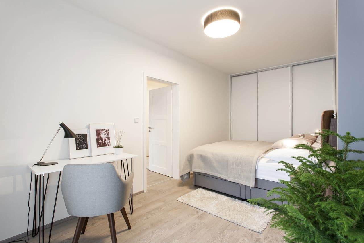 Pronájem bytu  53 m², Drahobejlova, Praha, Praha