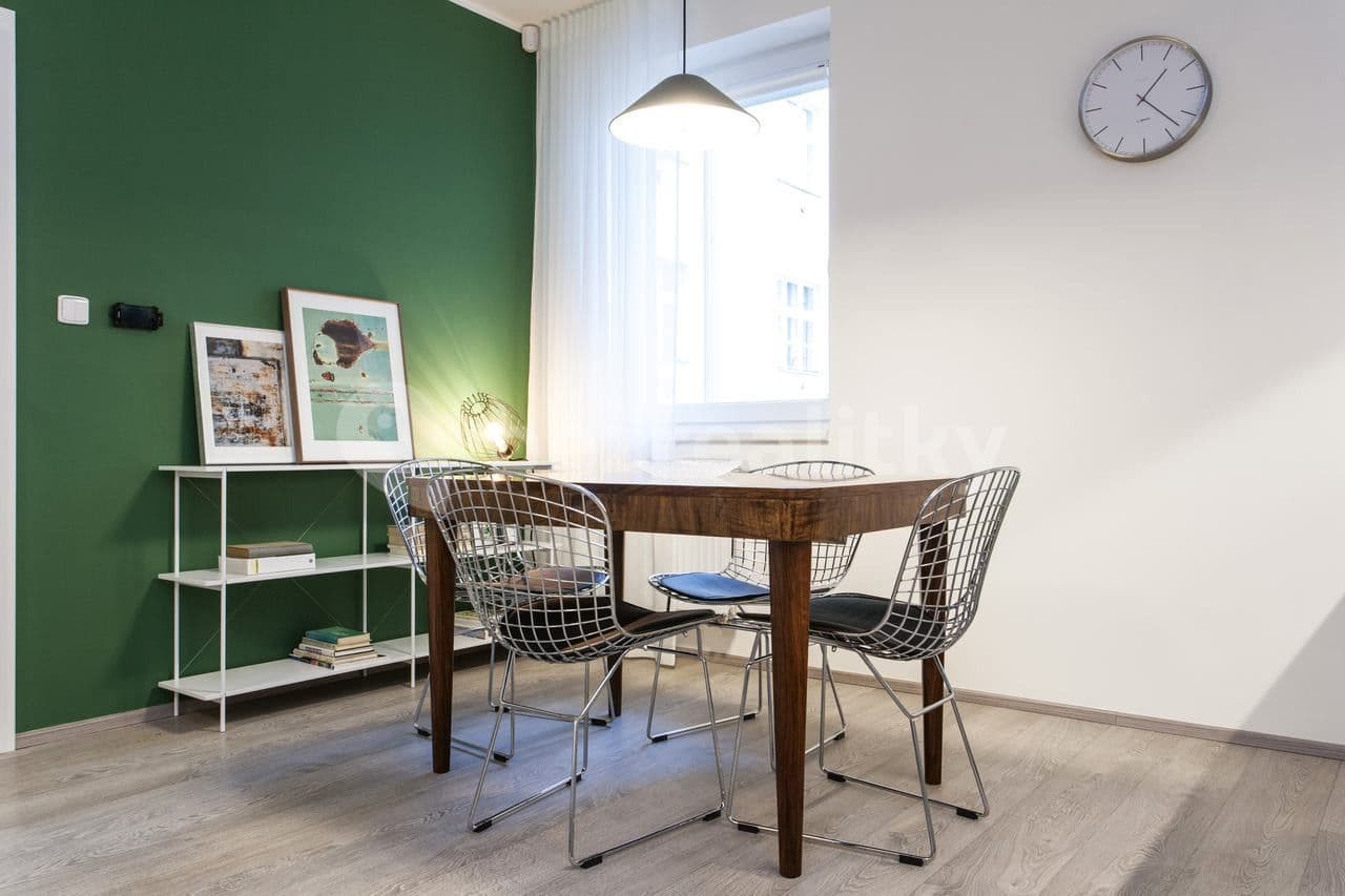 Pronájem bytu  53 m², Drahobejlova, Praha, Praha