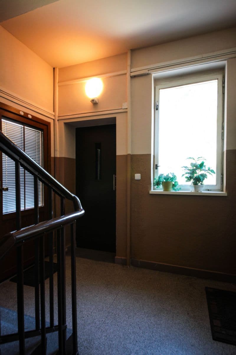 Pronájem bytu  50 m², U Nových domů III, Praha, Praha