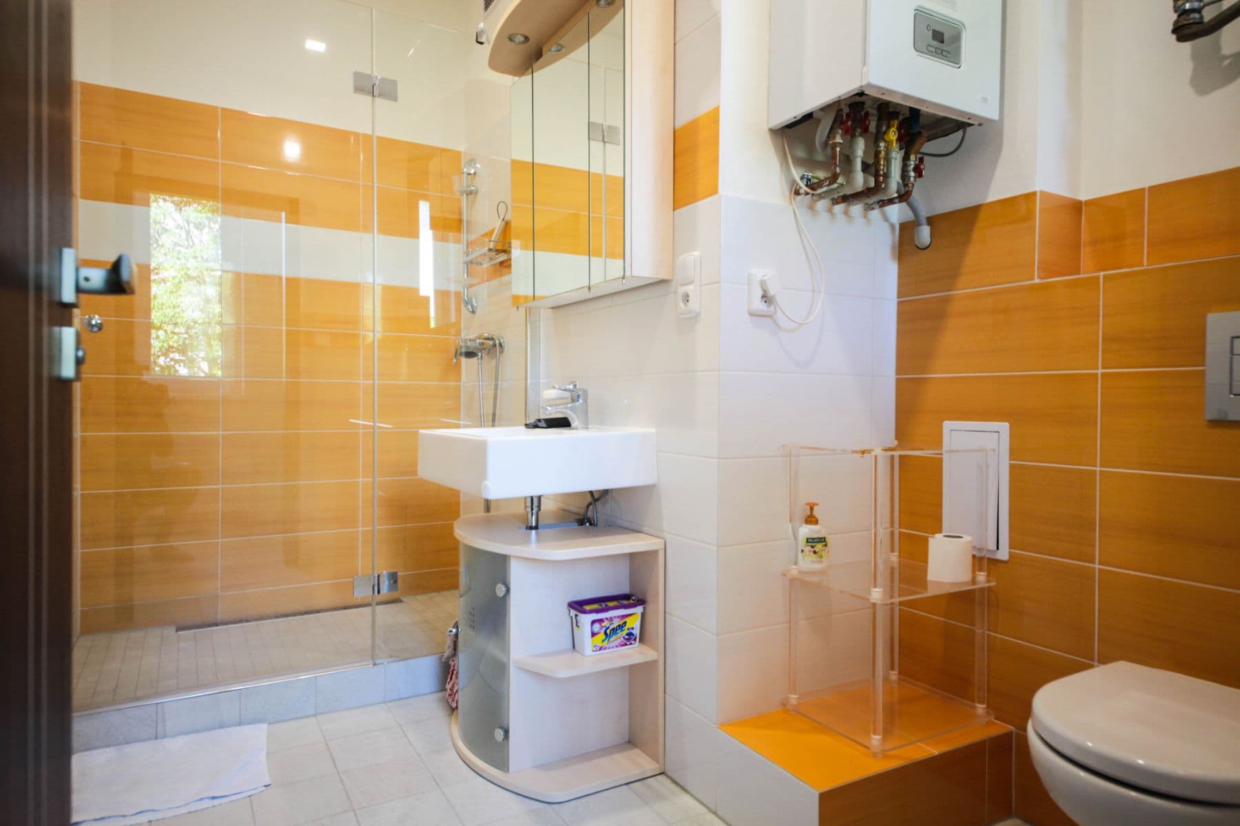 Pronájem bytu  50 m², U Nových domů III, Praha, Praha