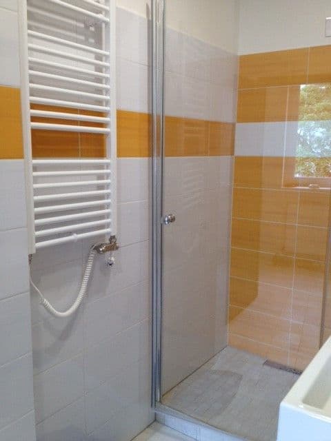 Pronájem bytu  50 m², U Nových domů III, Praha, Praha