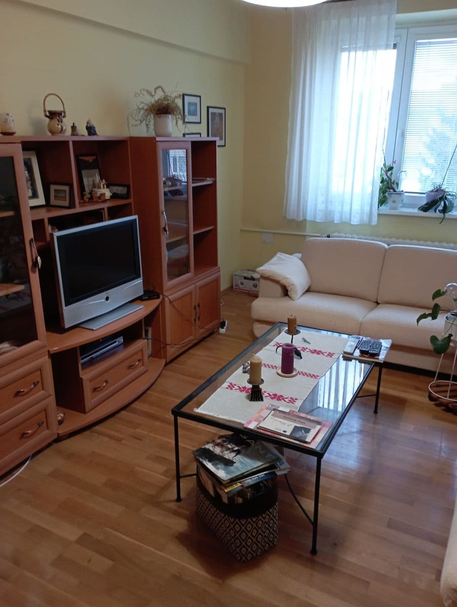 Pronájem bytu  64 m², Mlynárska, Košice - mestská časť Juh, Košický kraj
