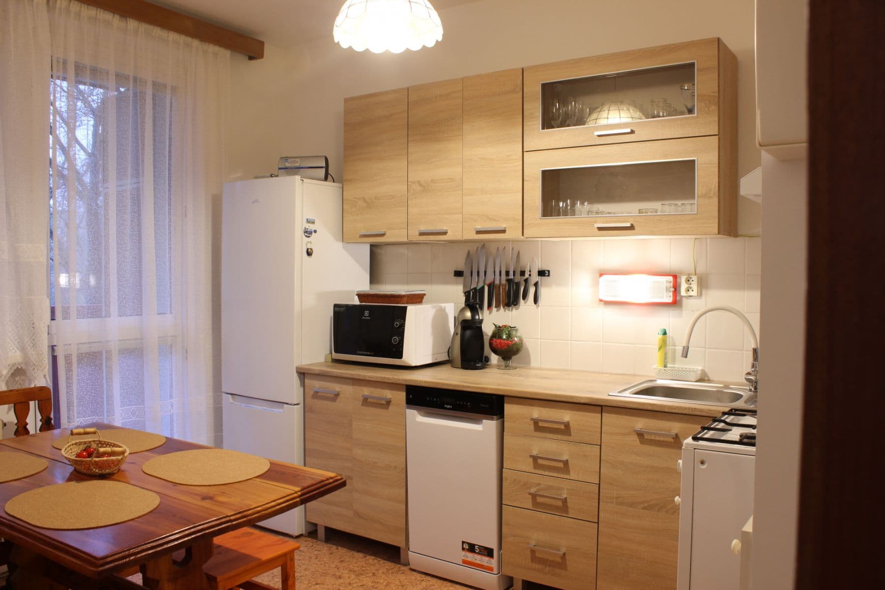 Pronájem bytu  52 m², Sabinovská, Ružinov, Bratislavský kraj