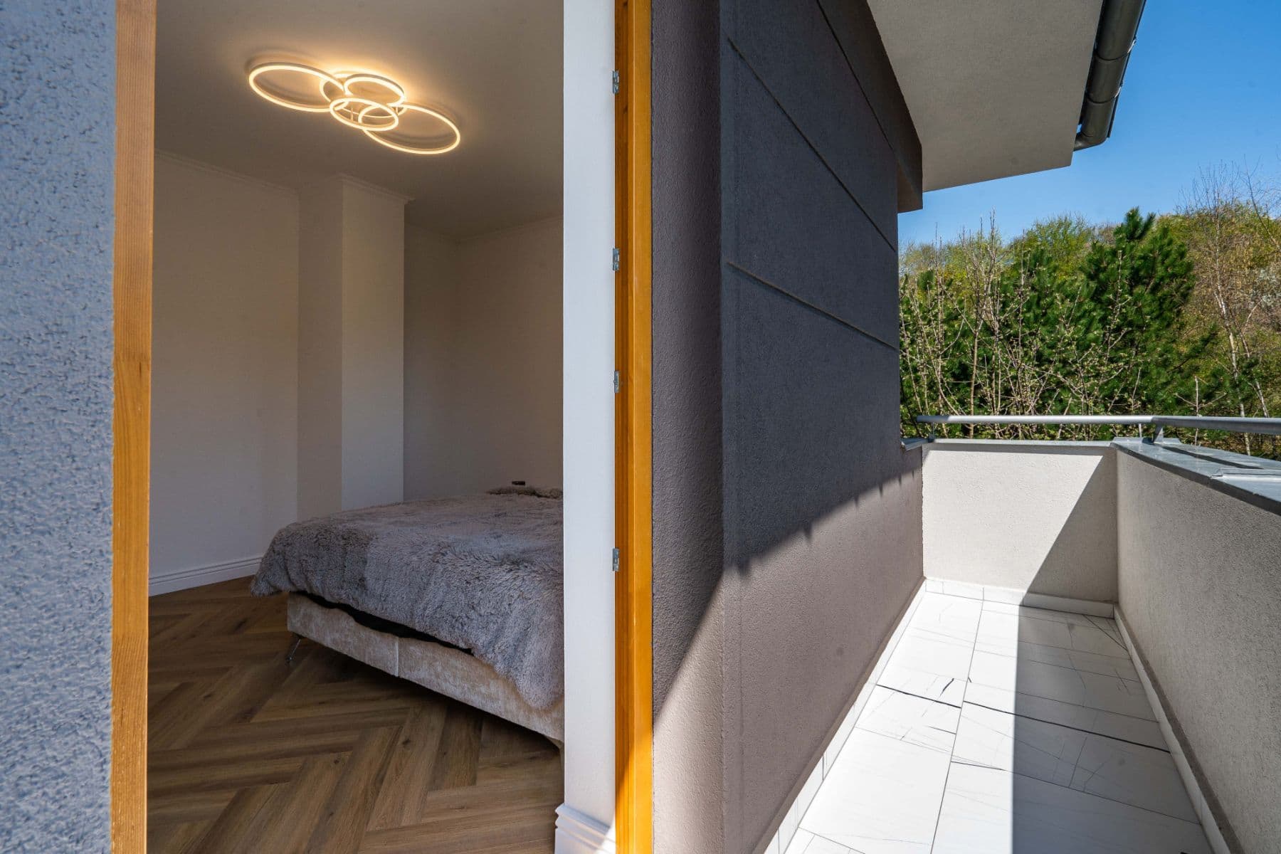 Pronájem bytu  250 m², Pod Valem II., Průhonice, Středočeský kraj