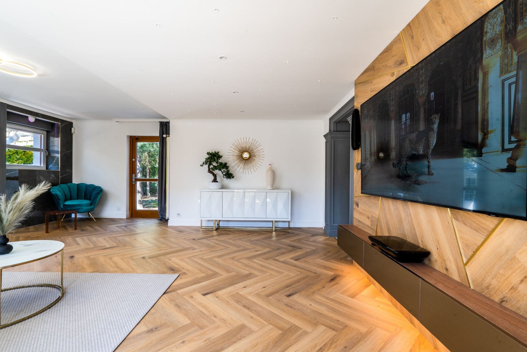 Pronájem bytu  250 m², Pod Valem II., Průhonice, Středočeský kraj