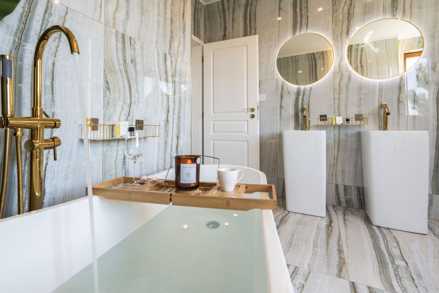 Pronájem bytu  250 m², Pod Valem II., Průhonice, Středočeský kraj