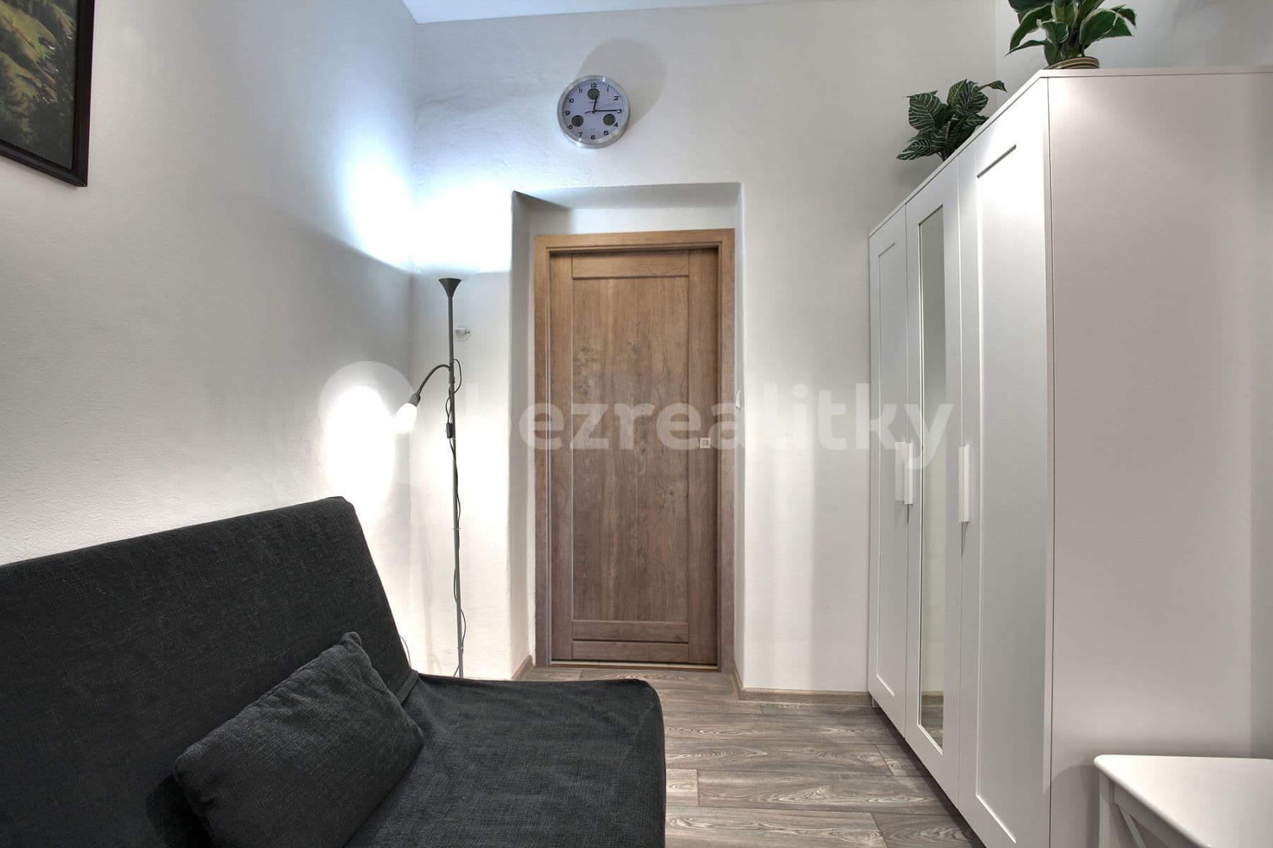 Pronájem bytu  20 m², Lesní, Mariánské Lázně, Karlovarský kraj