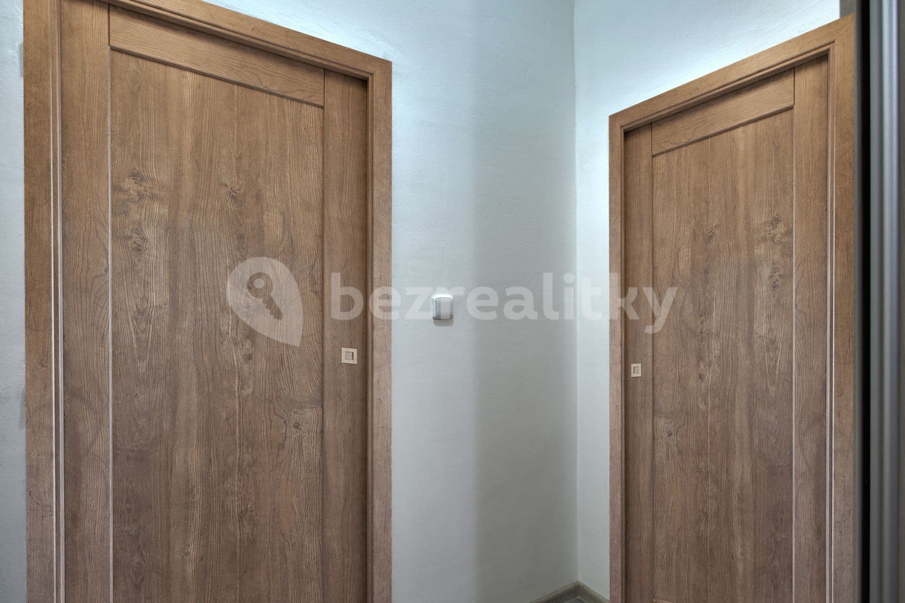 Pronájem bytu  20 m², Lesní, Mariánské Lázně, Karlovarský kraj