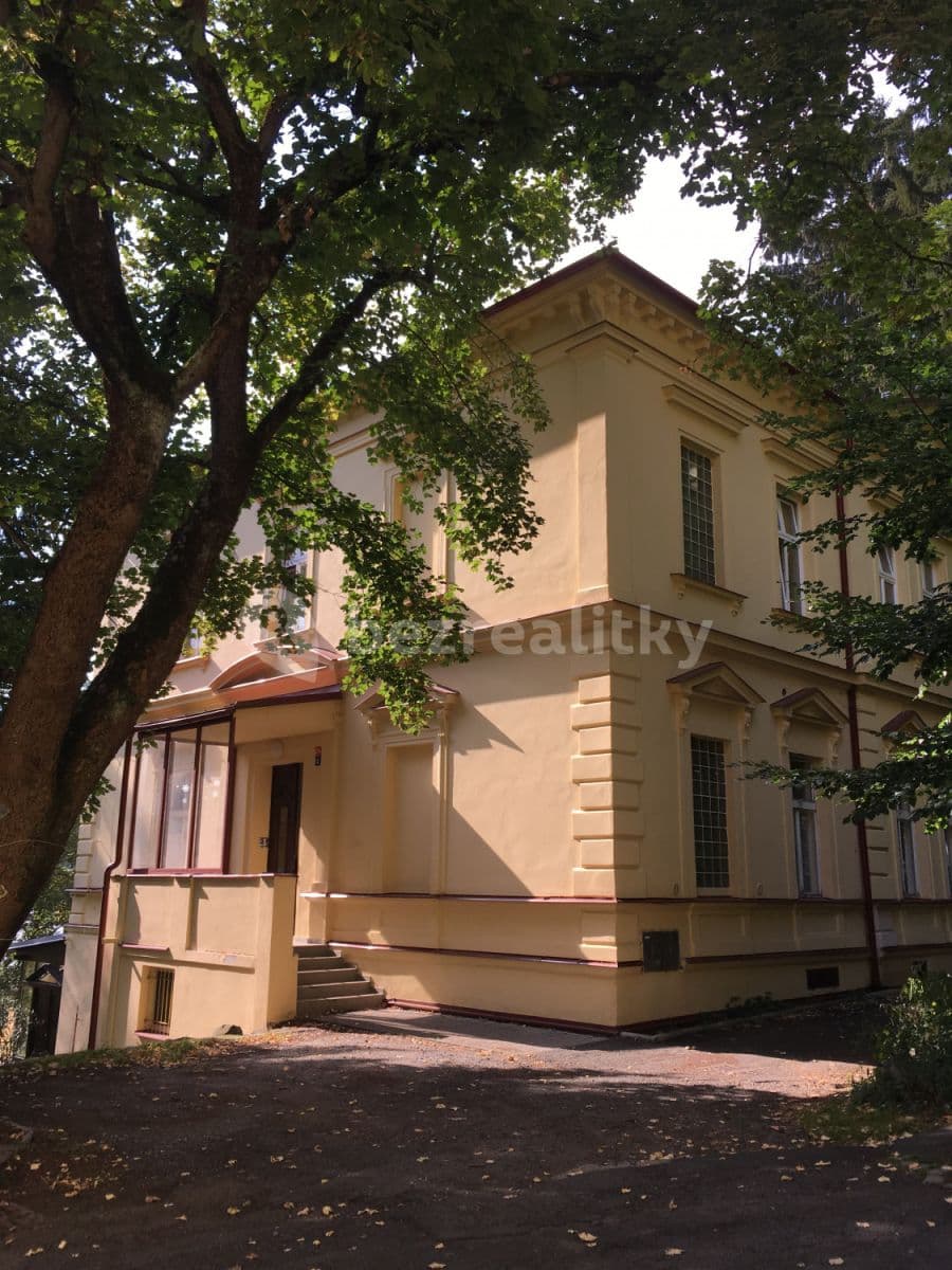 Pronájem bytu  20 m², Lesní, Mariánské Lázně, Karlovarský kraj
