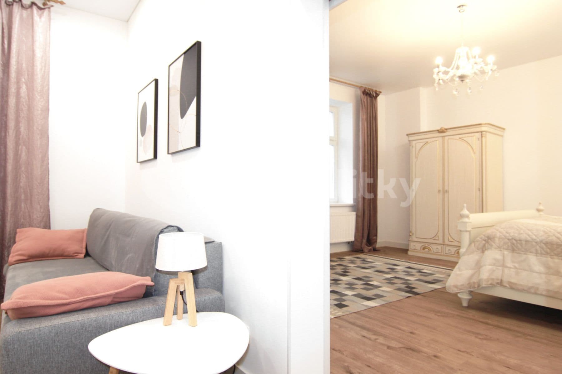 Pronájem bytu  45 m², Vřídelní, Karlovy Vary, Karlovarský kraj
