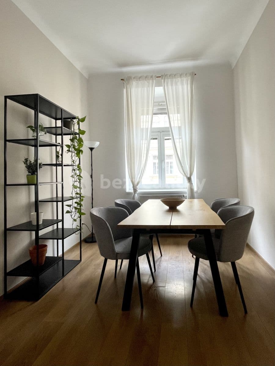 Pronájem bytu 3+1 • 99 m² bez realitky