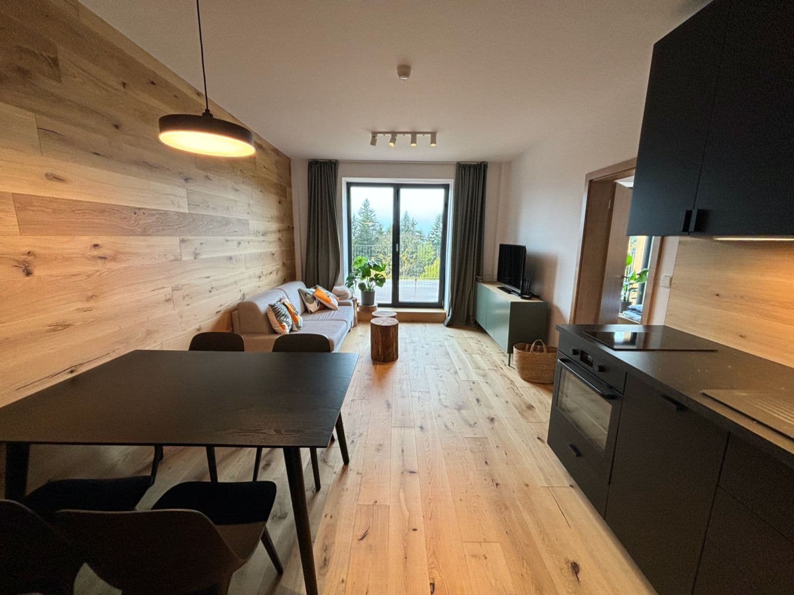 Pronájem bytu  54 m², Benecko, Benecko, Liberecký kraj