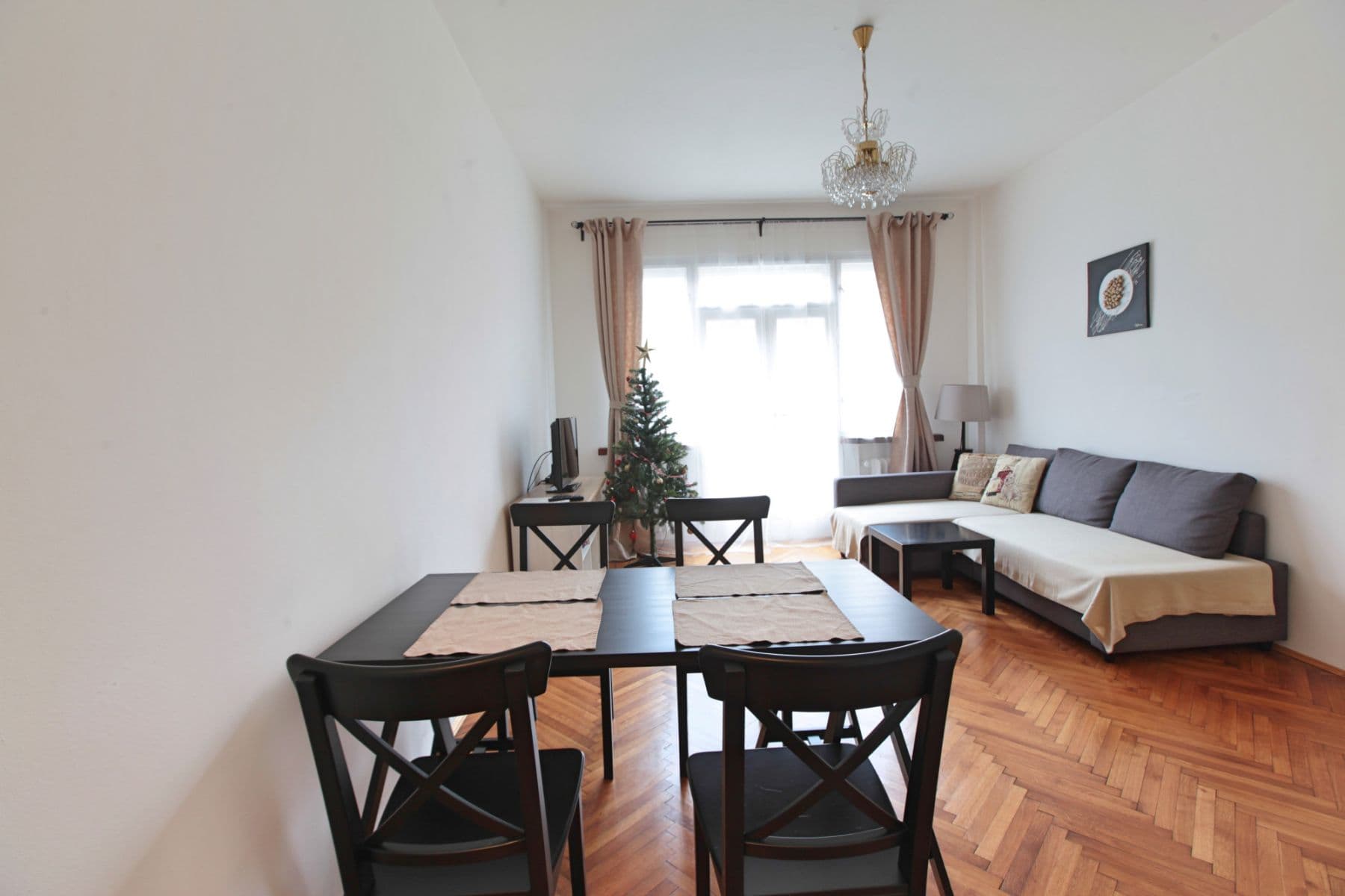 Pronájem bytu  63 m², Krakovská, Praha, Praha