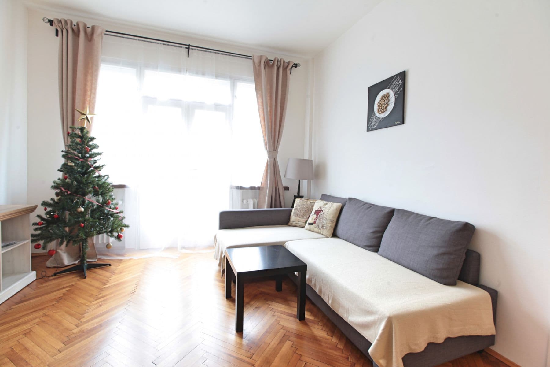 Pronájem bytu  63 m², Krakovská, Praha, Praha