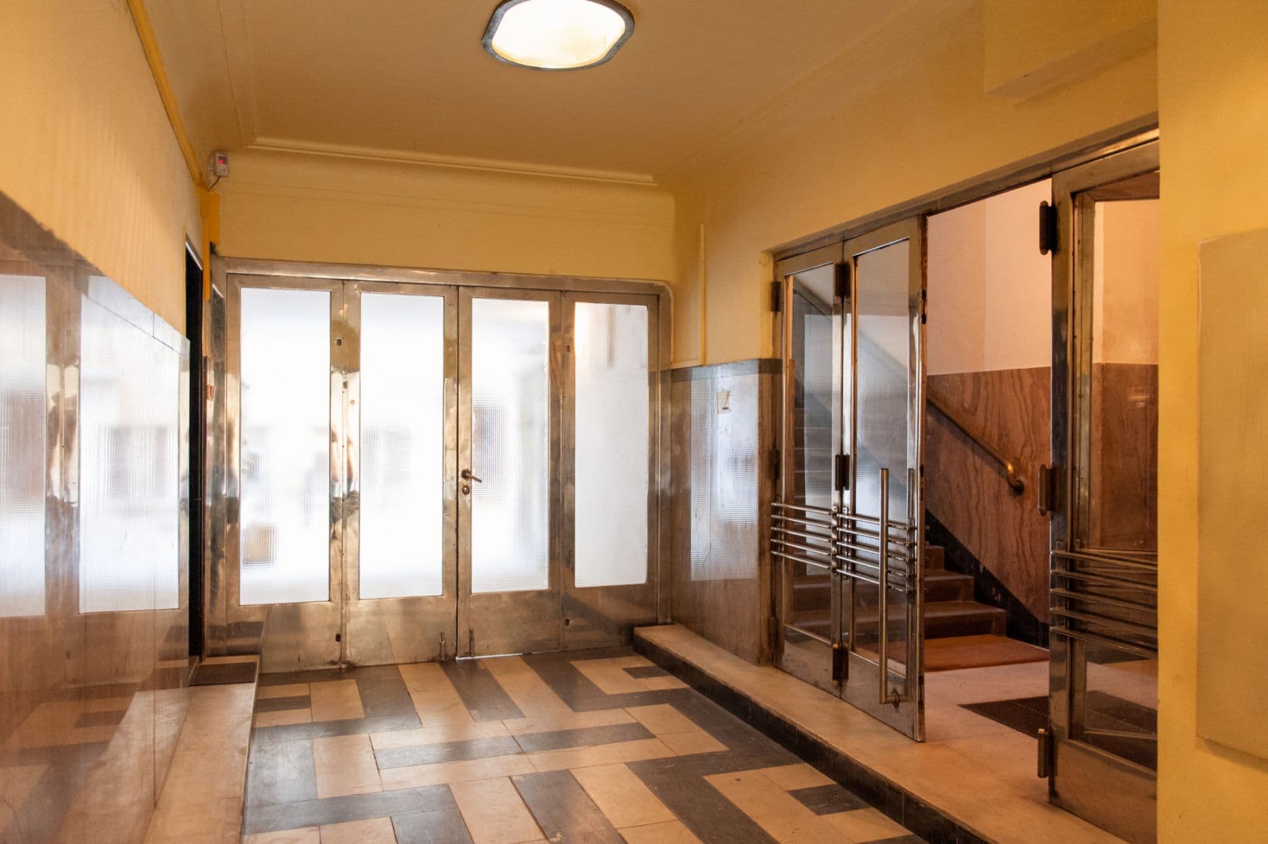 Pronájem bytu  63 m², Krakovská, Praha, Praha