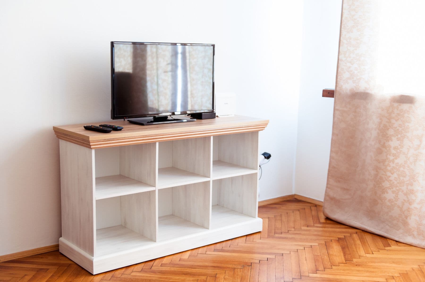 Pronájem bytu  63 m², Krakovská, Praha, Praha