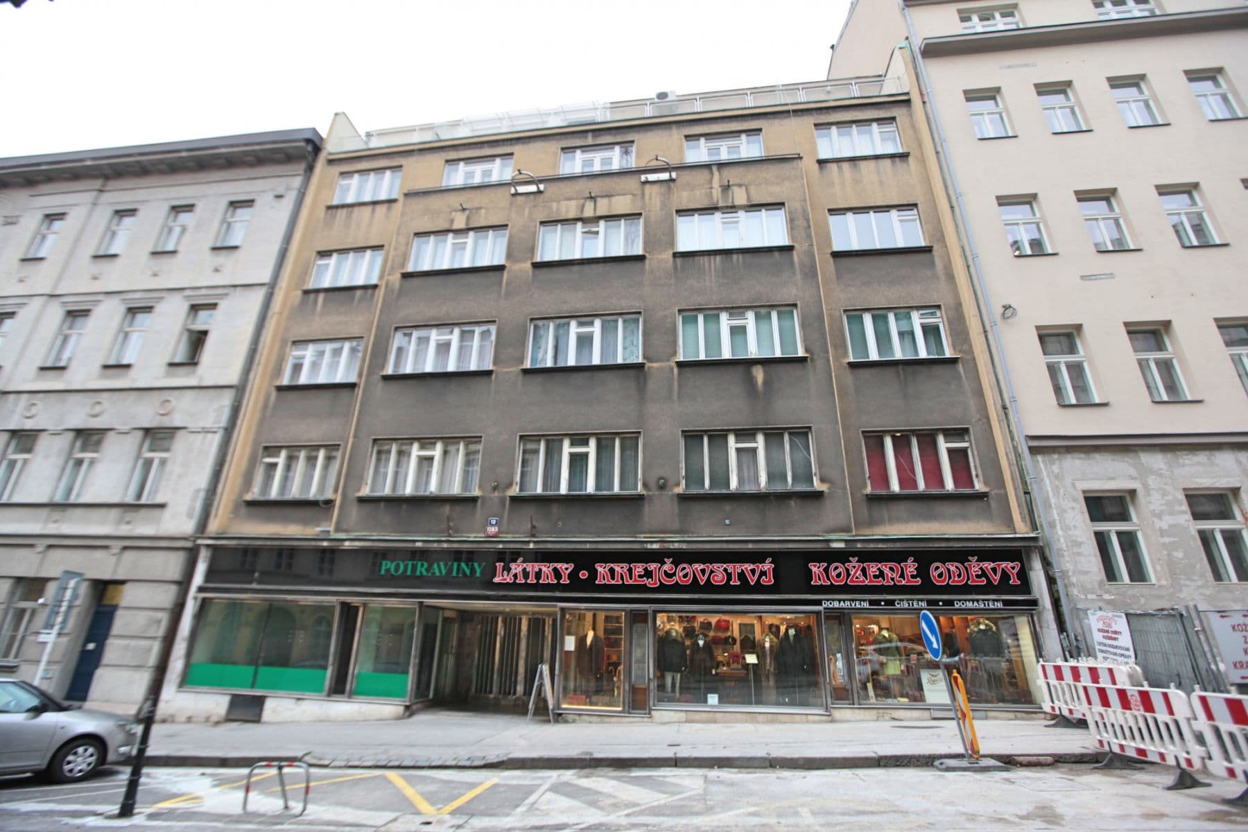 Pronájem bytu  63 m², Krakovská, Praha, Praha