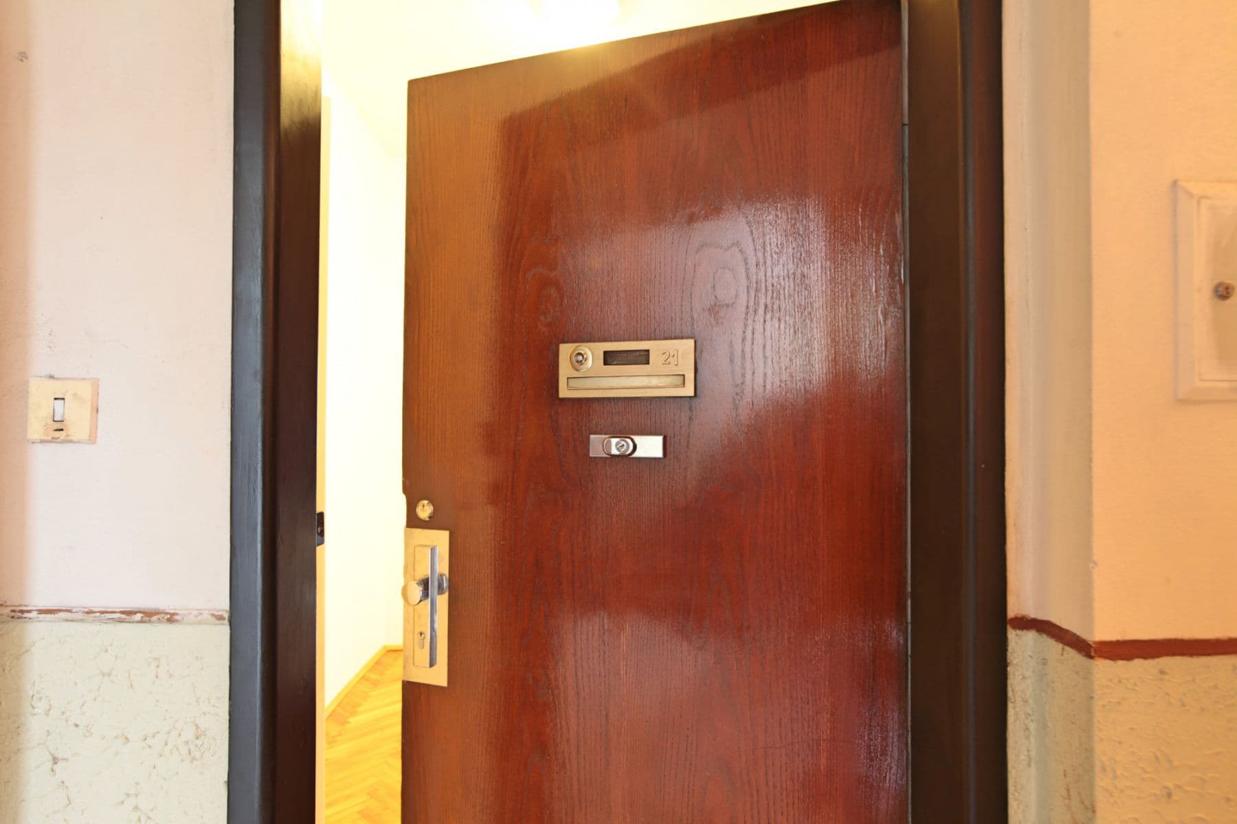 Pronájem bytu  63 m², Krakovská, Praha, Praha