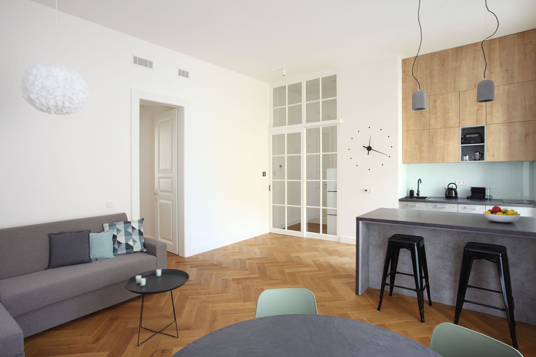 Pronájem bytu  64 m², Dlážděná, Praha, Praha