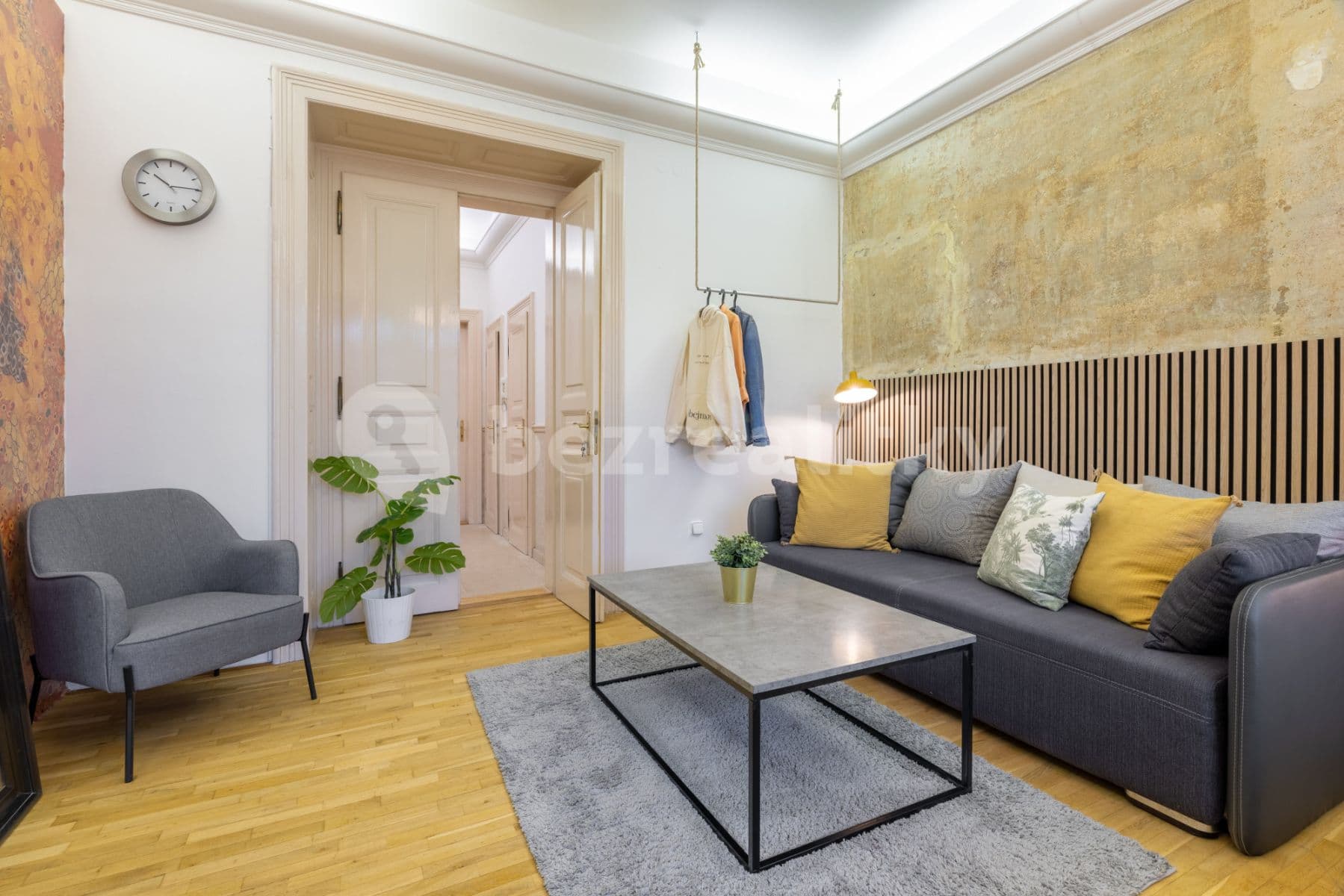 Pronájem bytu  160 m², Ruská, Praha, Praha