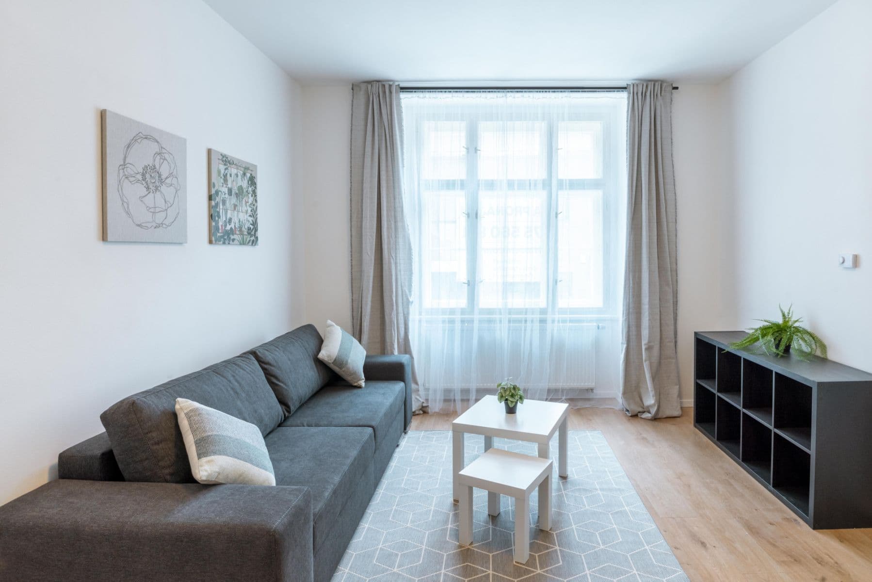 Pronájem bytu  85 m², Košická, Praha, Praha