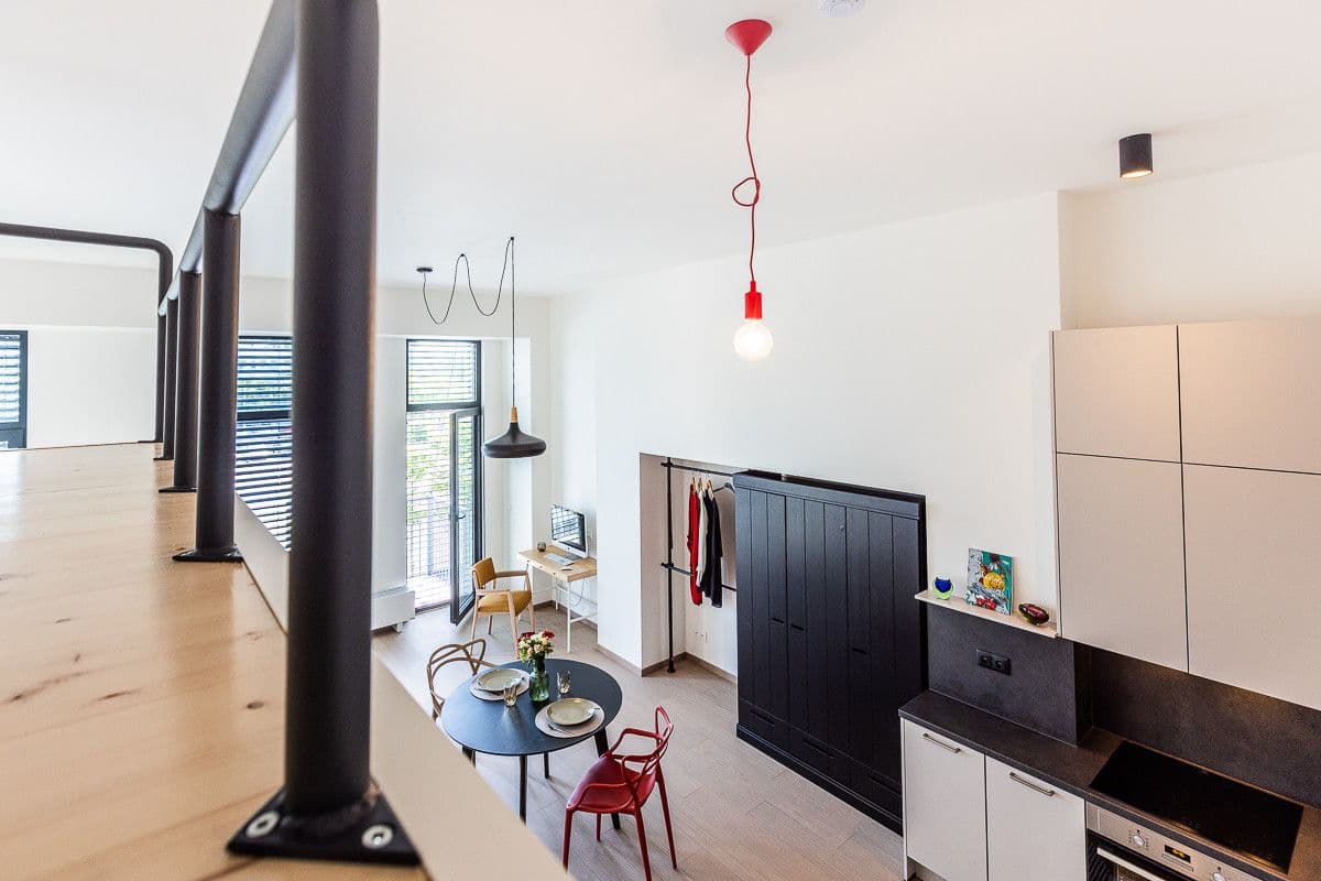Pronájem bytu  49 m², V Háji, Praha, Praha