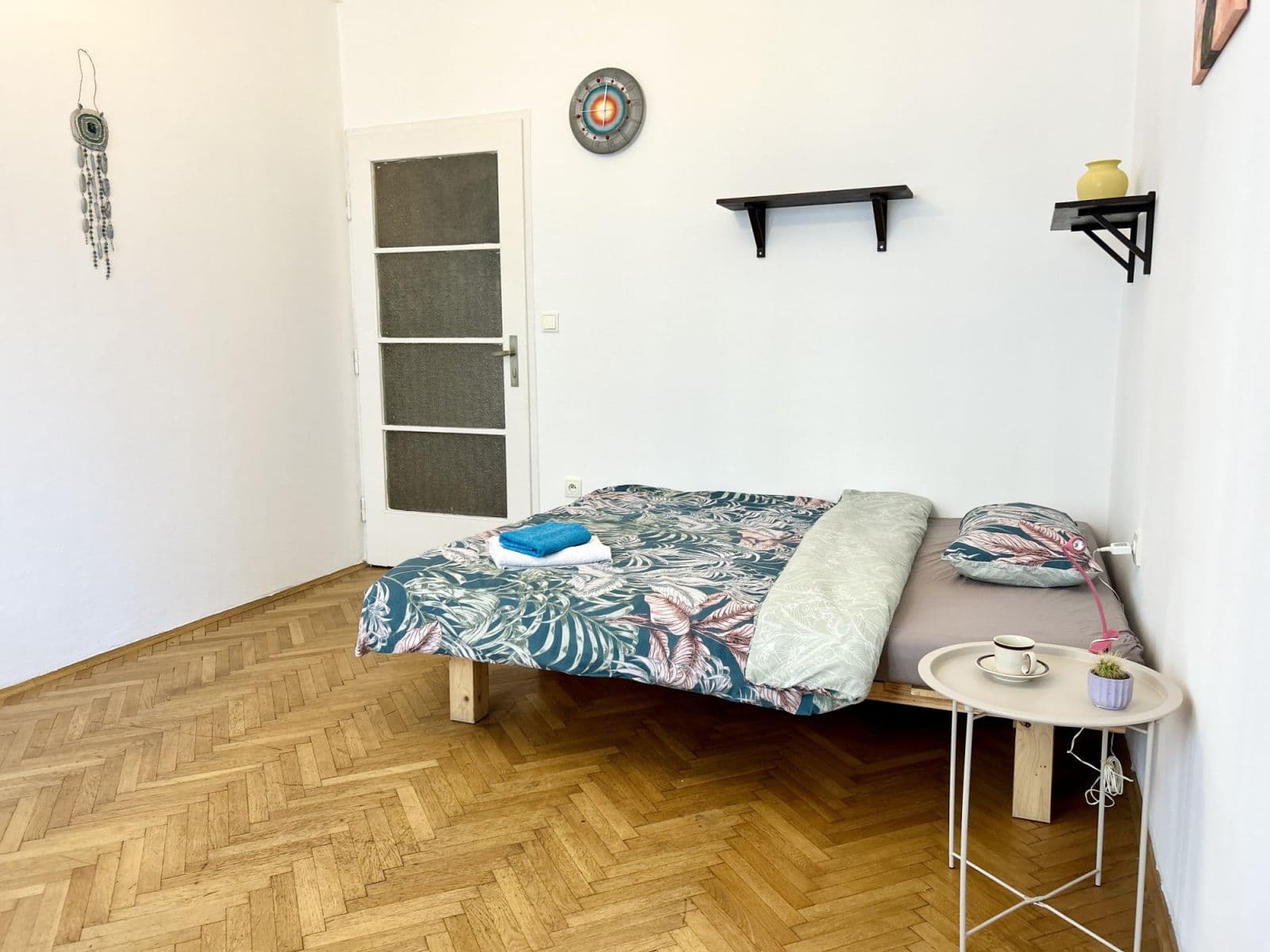 Pronájem bytu  72 m², Vrázova, Praha, Praha