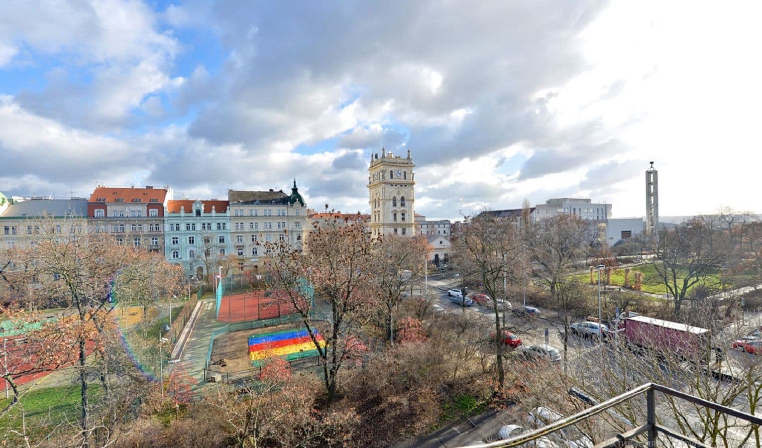 Pronájem bytu  42 m², Korunní, Praha, Praha