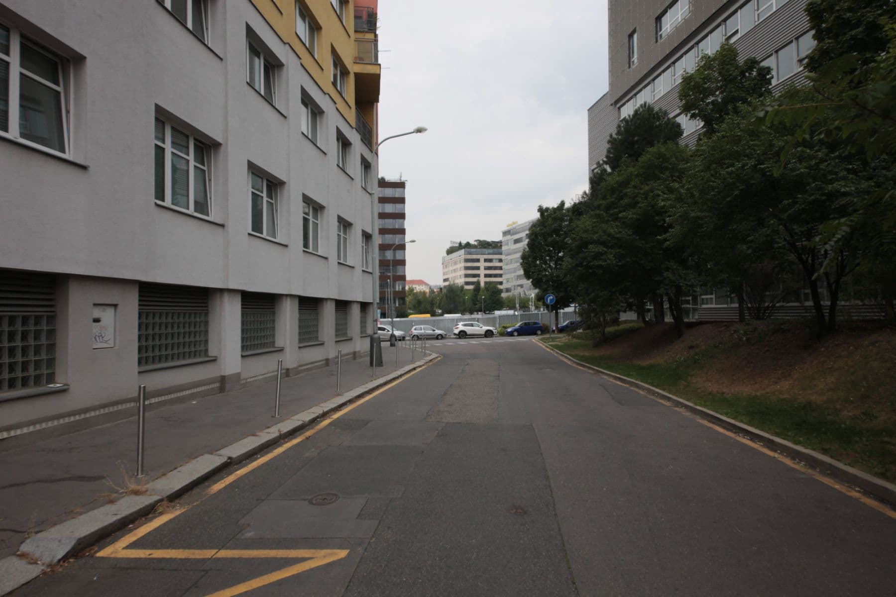 Pronájem bytu  30 m², Jemnická, Praha, Praha