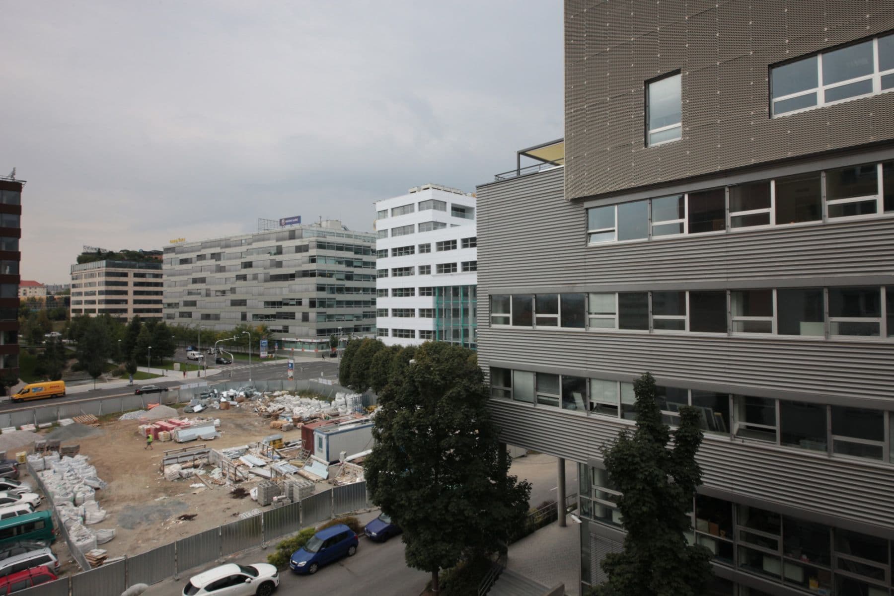 Pronájem bytu  30 m², Jemnická, Praha, Praha
