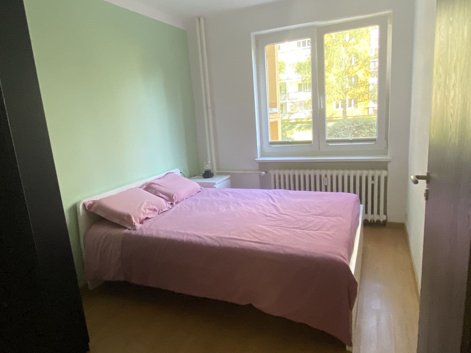 Pronájem bytu  52 m², Hrusická, Praha, Praha