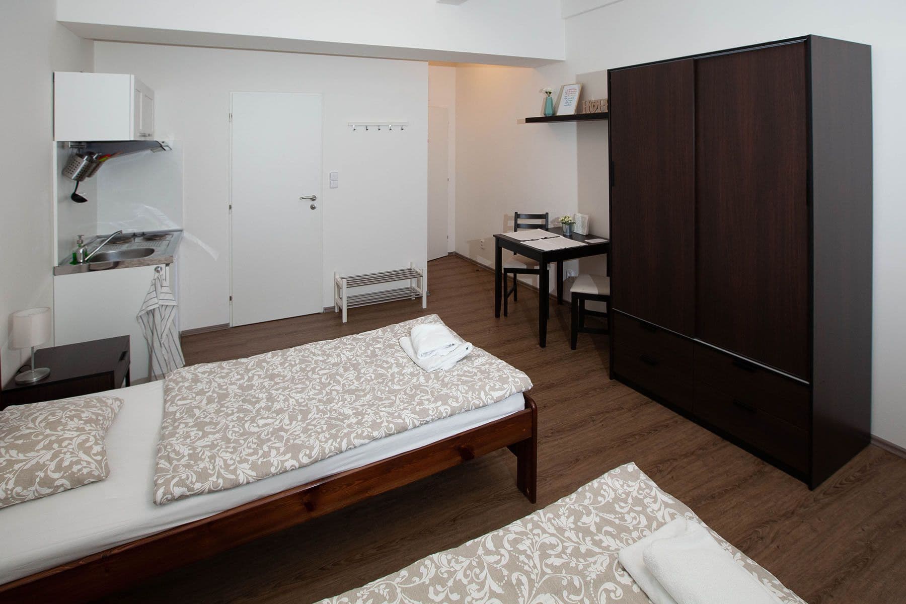 Pronájem bytu  25 m², Víta Nejedlého, Praha, Praha