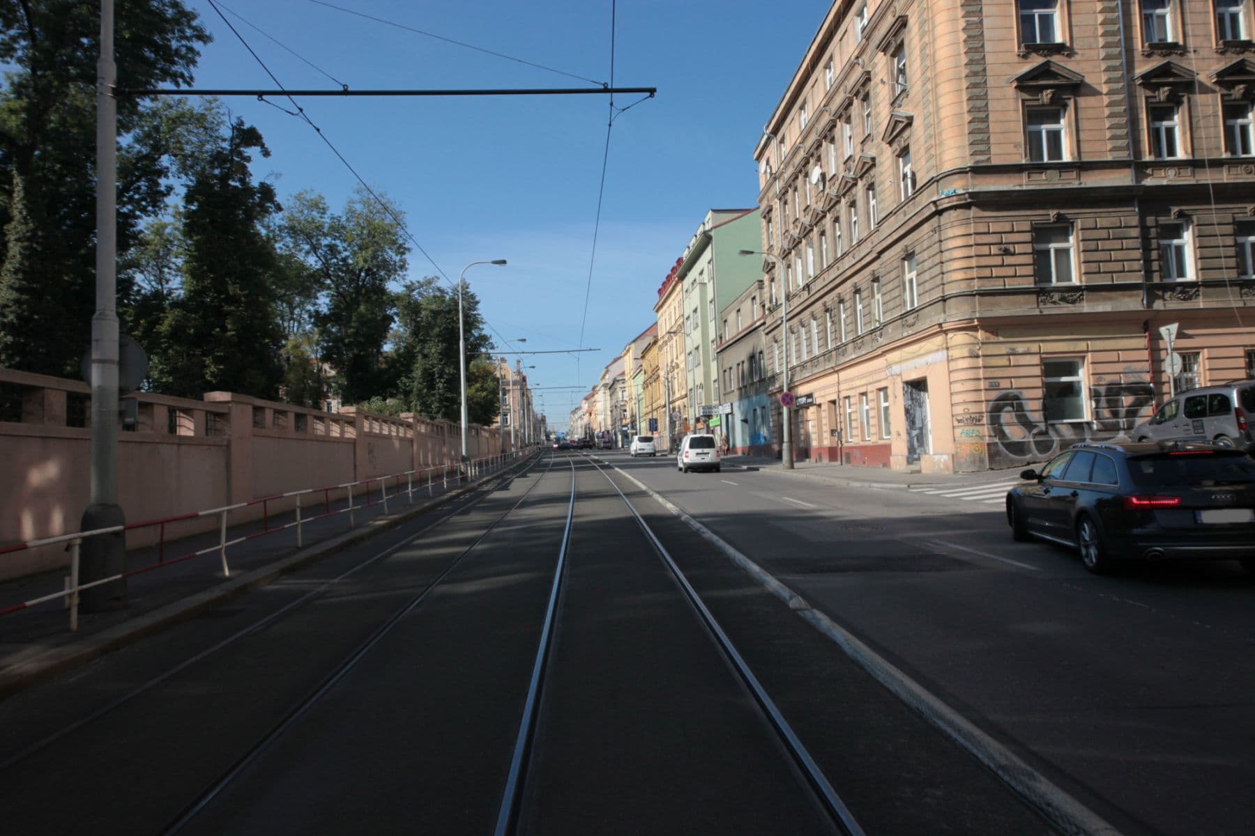 Pronájem bytu  36 m², Plzeňská, Praha, Praha