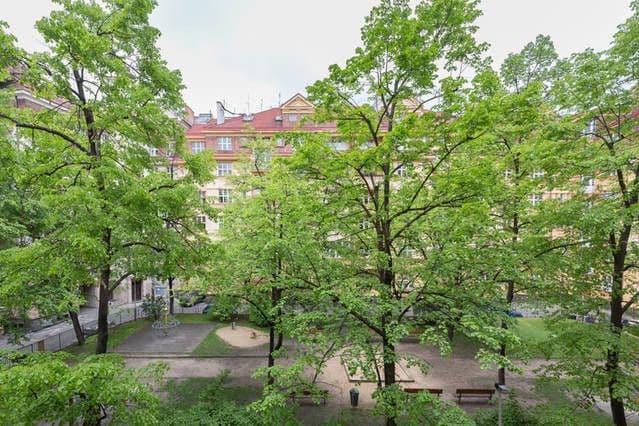 Pronájem bytu  113 m², Čáslavská, Praha, Praha