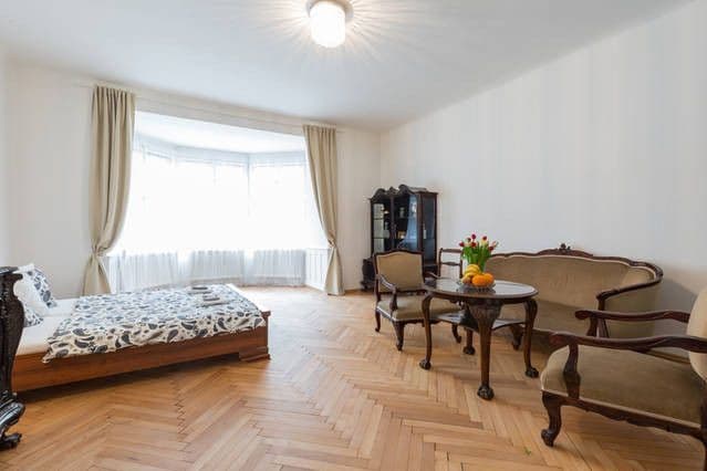 Pronájem bytu  113 m², Čáslavská, Praha, Praha
