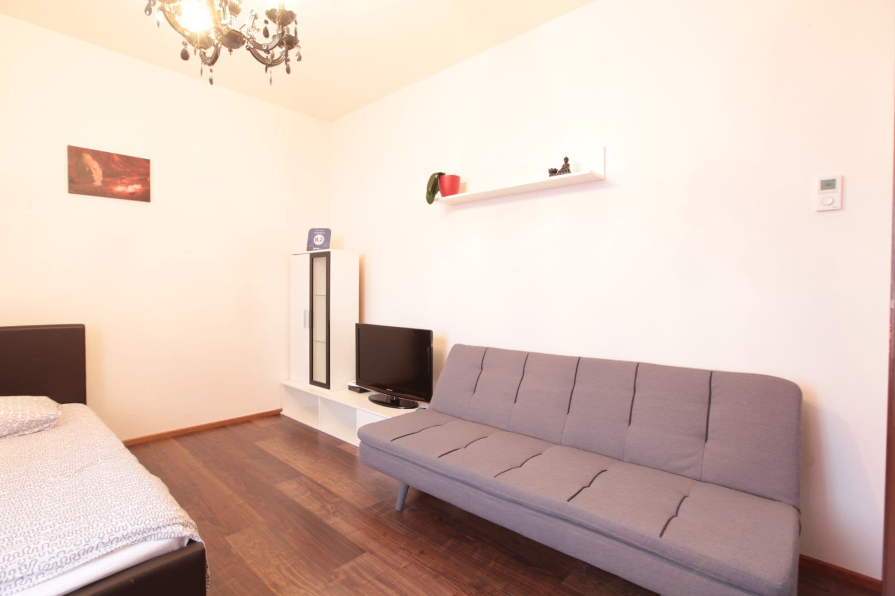 Pronájem bytu  25 m², Freyova, Praha, Praha