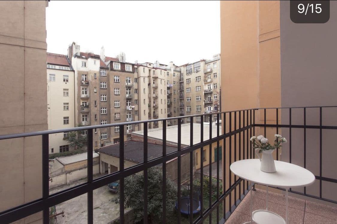 Pronájem bytu  30 m², Šimáčkova, Praha, Praha