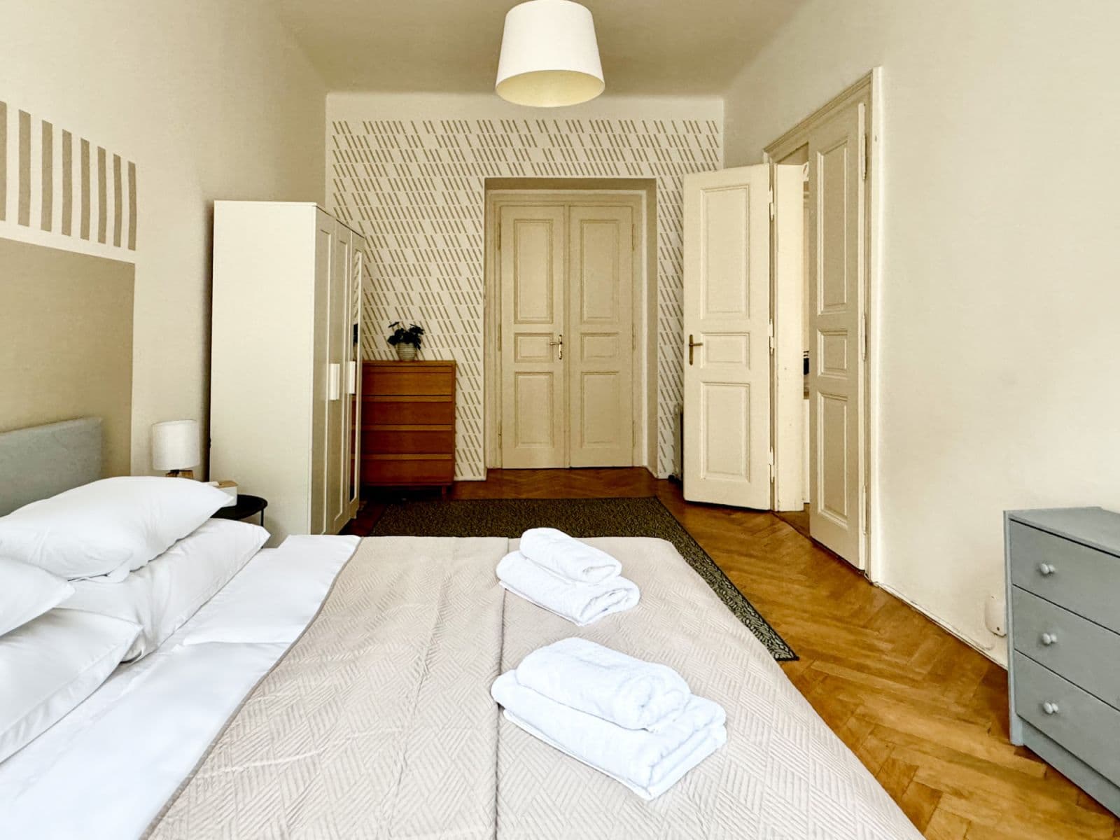 Pronájem bytu  89 m², Blanická, Praha, Praha