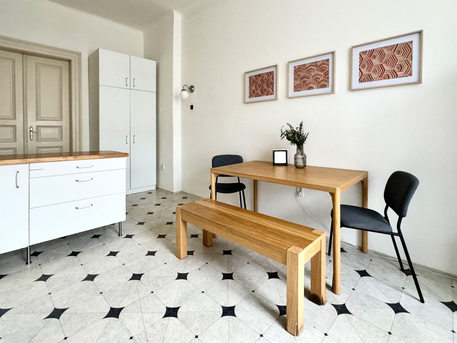 Pronájem bytu  89 m², Blanická, Praha, Praha