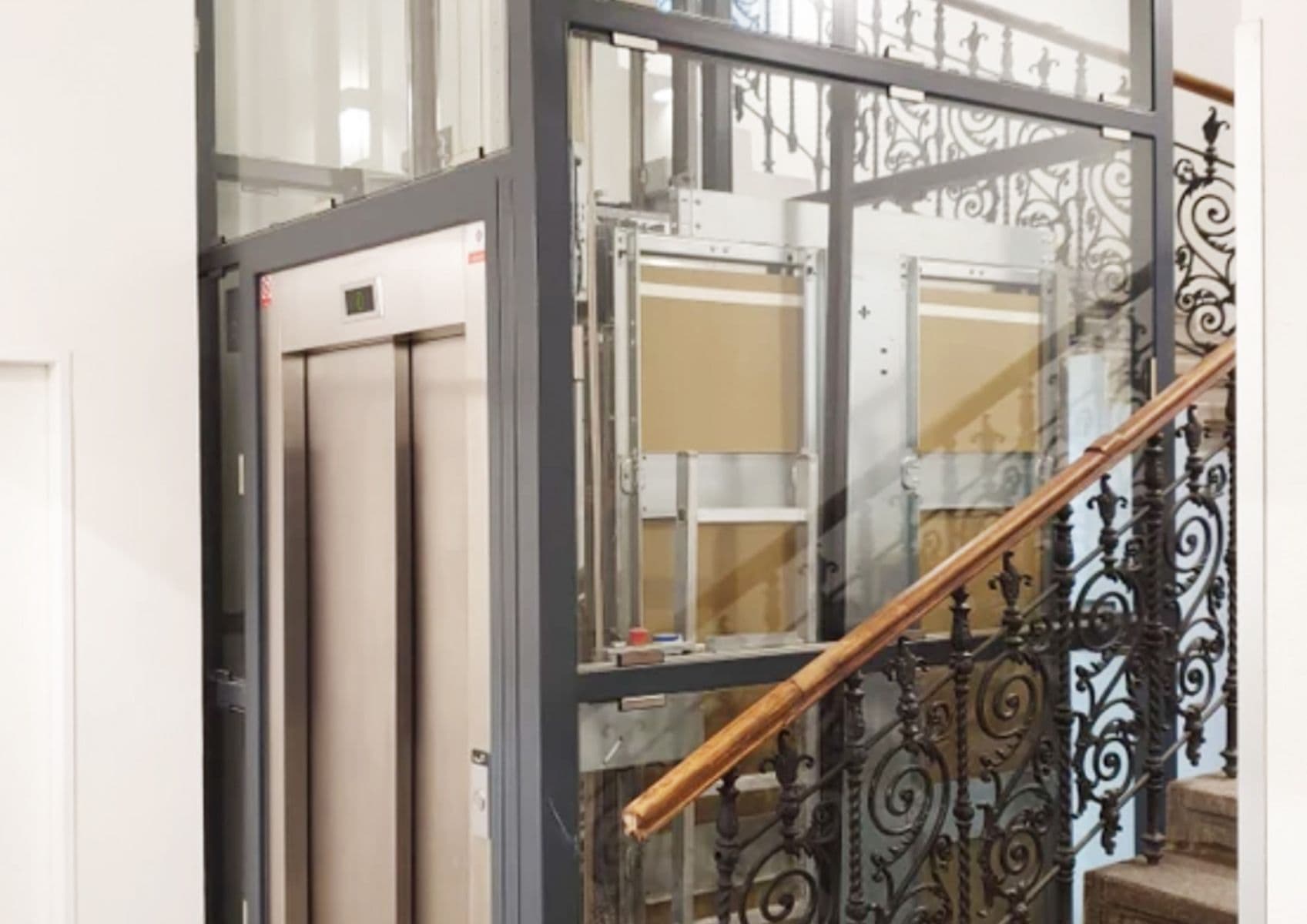 Pronájem bytu  35 m², Tyršova, Praha, Praha