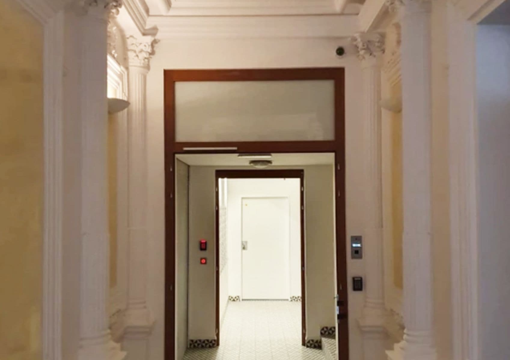 Pronájem bytu  35 m², Tyršova, Praha, Praha